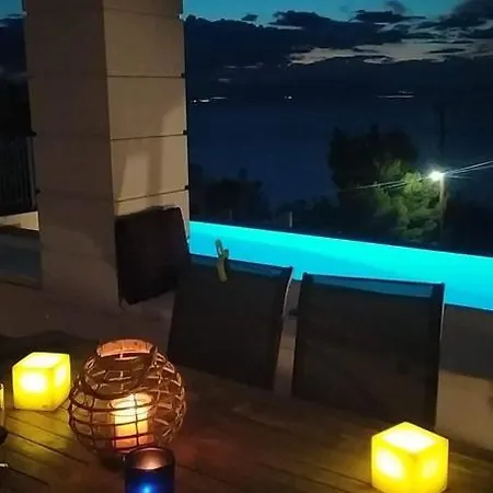 Amalia Θεολόγος