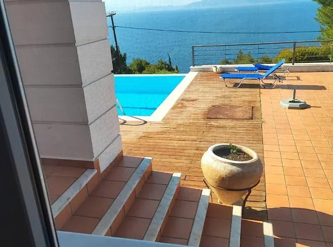 Amalia Θεολόγος